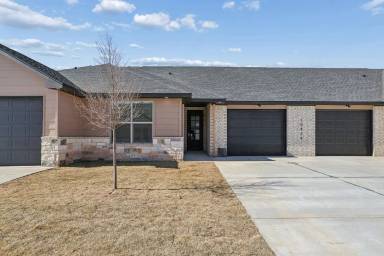 Main picture of 10424 Tierra Santa Dr