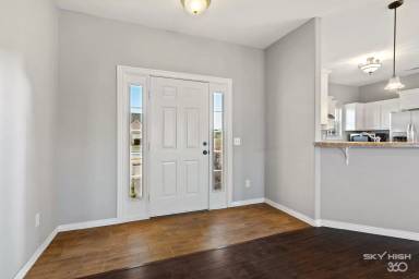 Main picture of 1004 Griffin Ln