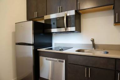 Main picture of 1385 NW 22nd Ave