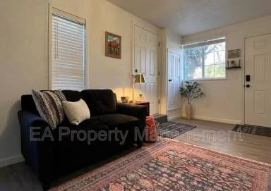 Main picture of 1218 Coal Ave SE