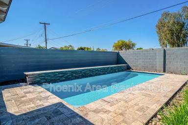 Main picture of 6443 E Vernon Ave
