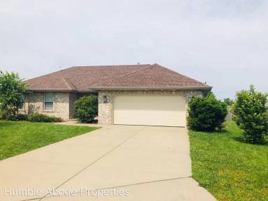 Main picture of 1107 E Chesapeake Dr