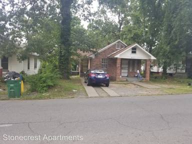 Main picture of 1605 S Cedar St