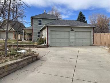Main picture of 4001 Marshall St