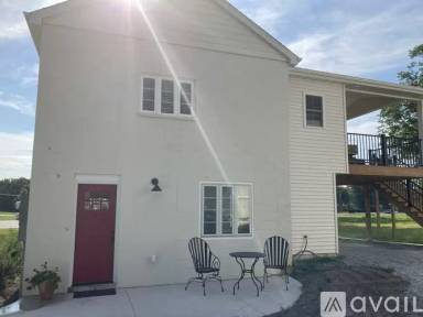 Main picture of 6040 Northwest Blvd