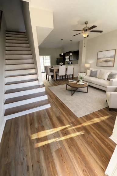 Main picture of 1182 Long Hollow Pike