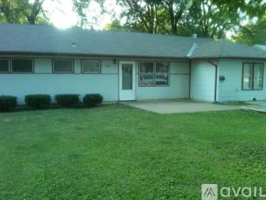 Main picture of 7302 E 108th Dr