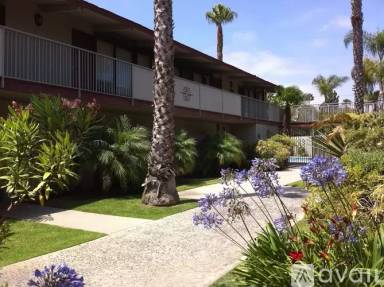 Main picture of 795 N Bellflower Blvd