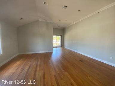 Main picture of 12-56 River Rd
