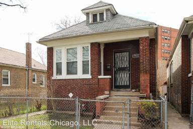Main picture of 7922 S East End Ave