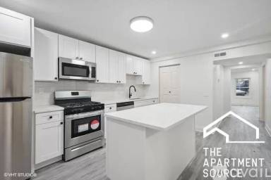 Main picture of 1221 W Grand Ave