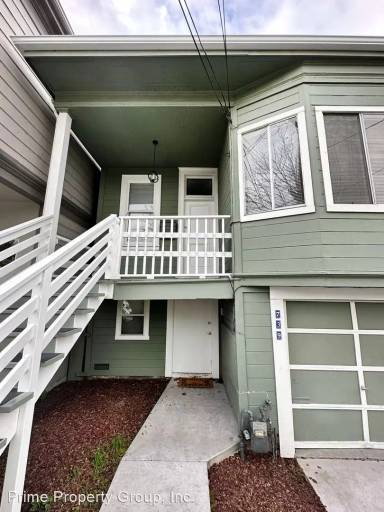 Main picture of 739 44th St