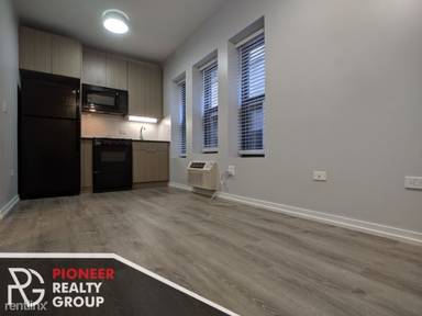 Main picture of 4875 N Magnolia Ave Apartments