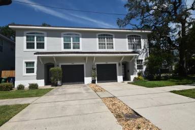 Main picture of 2103 W De Leon St