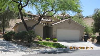 Main picture of 916 Falcon Glenn Dr