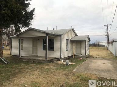 Main picture of 2235 E 32nd Pl N