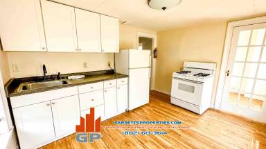 Main picture of 222 Maple St