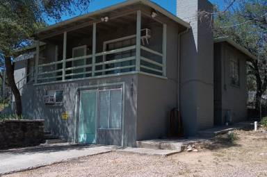 Main picture of 1403 N Woodland Dr