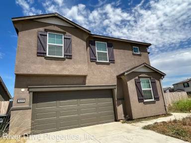 Main picture of 3259 Vierra St