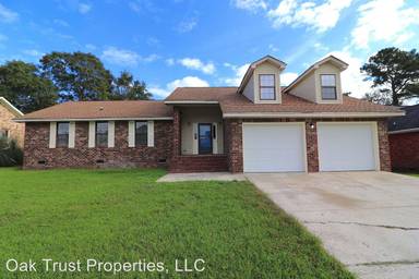 Main picture of 1310 Sand Pine Rd