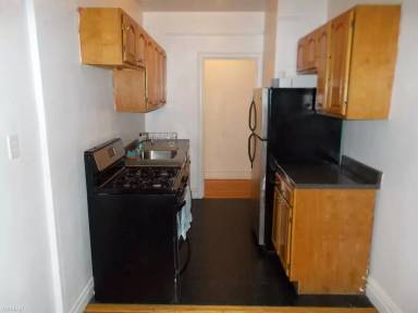 Main picture of 97 Brooklyn Ave