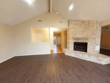 Main picture of 6126 Broadmeadow