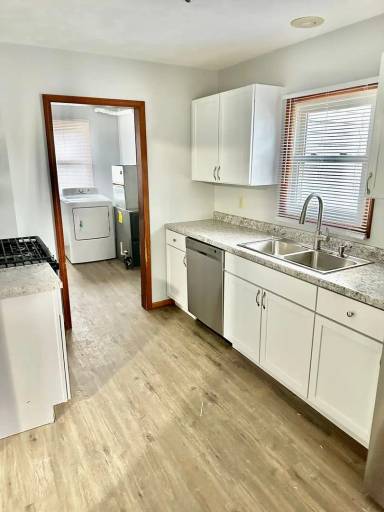 Main picture of 2808 Brown St