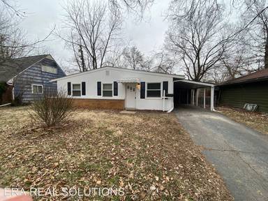 Main picture of 4679 Dundee Ave