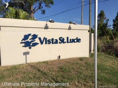 Main picture of 24 Lake Vista Trl