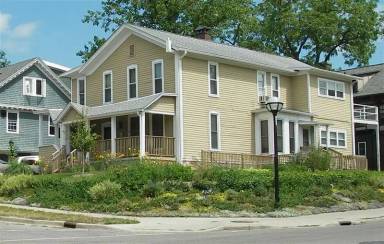Main picture of 733 Oakland Ave