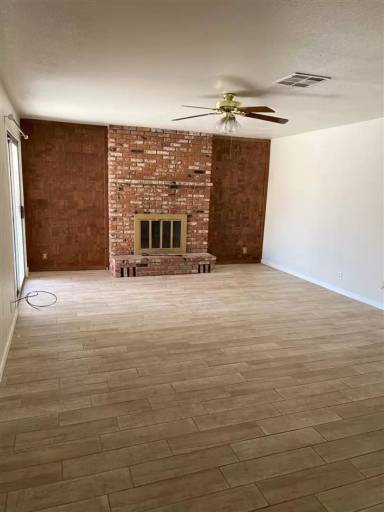 Main picture of 532 Sydnor Ave