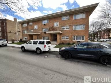 Main picture of 435 E 81st St