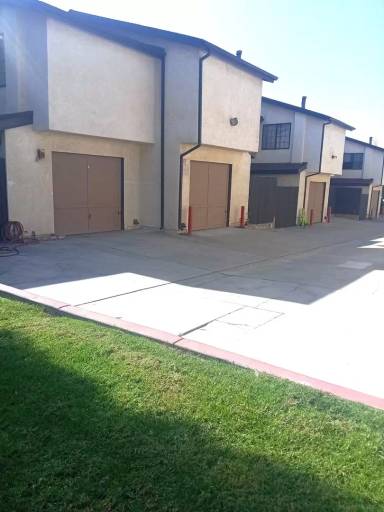 Main picture of 4652 Sepulveda Ave