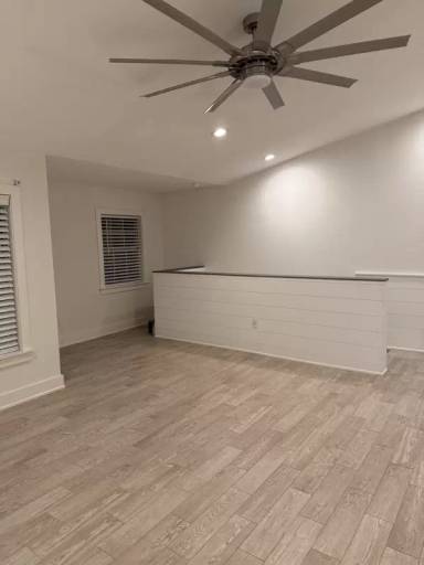Main picture of 1307 Lighthouse Rd