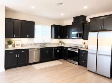 Main picture of 3941 Slab St