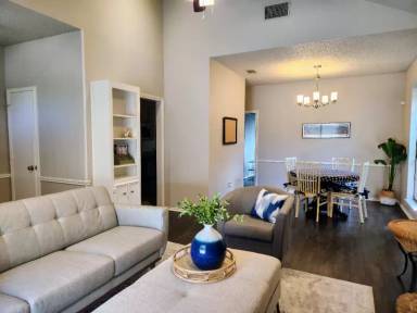 Main picture of 3207 Wabash Ave