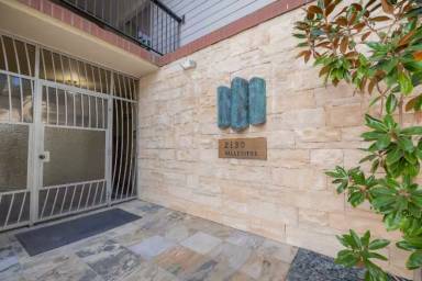 Main picture of 2130 Vallecitos