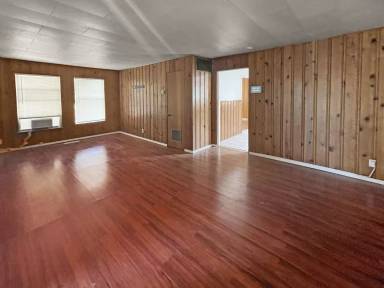 Main picture of 1107 W Scharbauer St