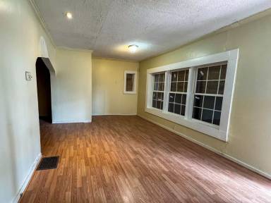 Main picture of 1812 Princeton Ave SW
