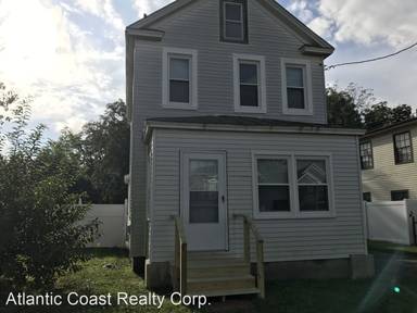 Main picture of 809 Providence Rd