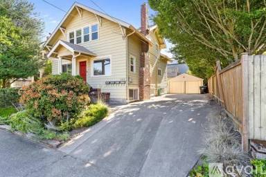 Main picture of 5212 9th Ave NW