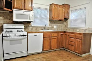 Main picture of 2553 27th St