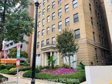 Main picture of Hampshire House Condominiums