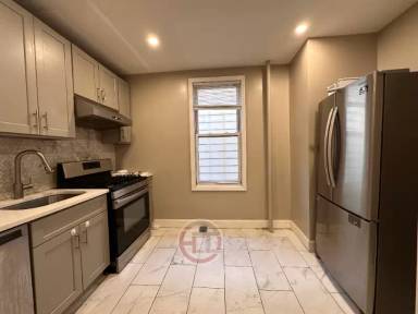 Main picture of 1746 Parkview Ave