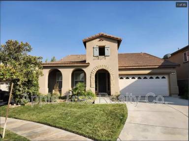 Main picture of 1560 Gazebo Ln