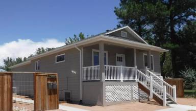 Main picture of 746 Orchard Ave