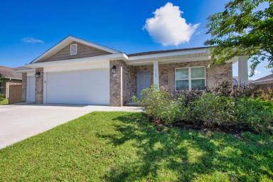 Main picture of 4563 Perception Cir