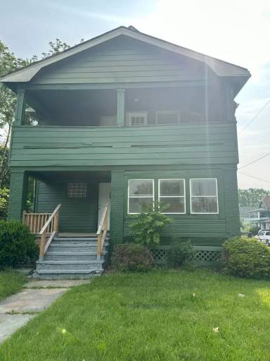 Main picture of 1185 E 123rd St
