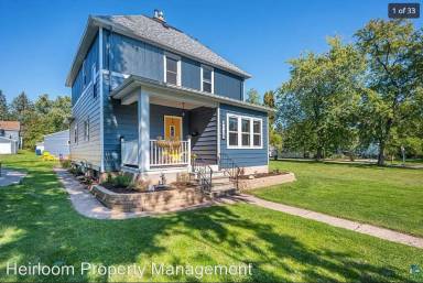 Main picture of 4125 Lombard St