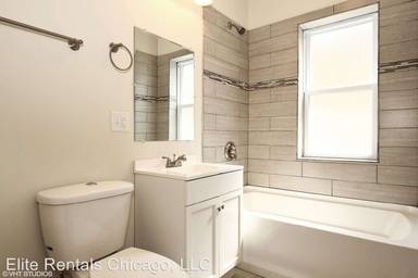 Main picture of 7525 S Green St